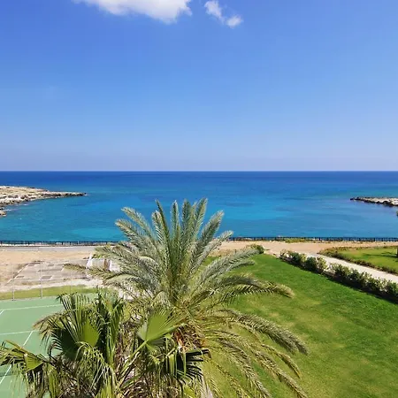 Coralli Beachfront 3*
