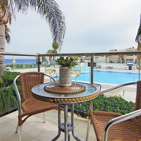 Coralli Beachfront 3*