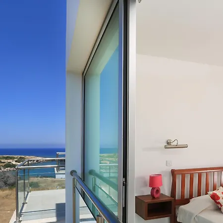 Coralli Beachfront Apart-hotel 3*
